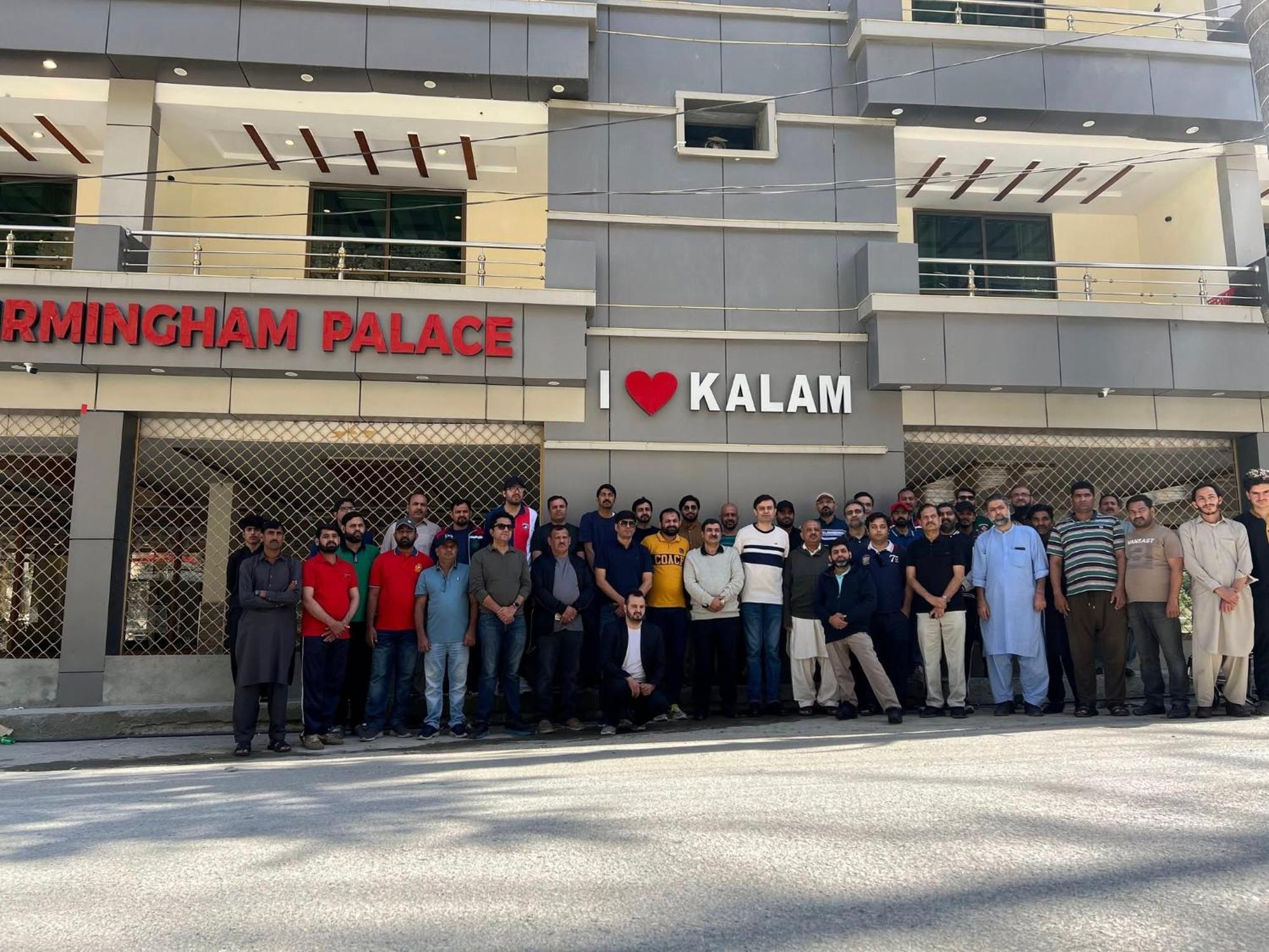 Hotel Birmingham Palace Kalam By Khan Familia Exteriör bild